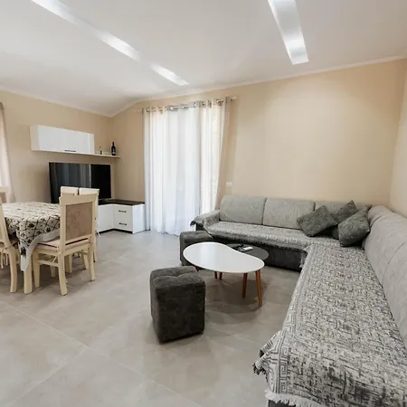 Koman_lakeview_apartments Апартаменты *